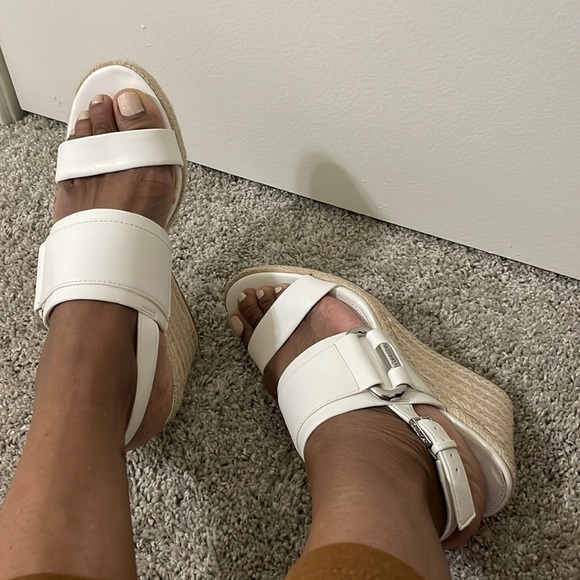 White Calvin Klein espadrilles wedges sz 7 1/2 - Picture 1 of 7